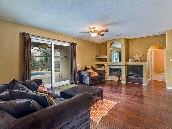 5th image of 13739 Dornoch Dr