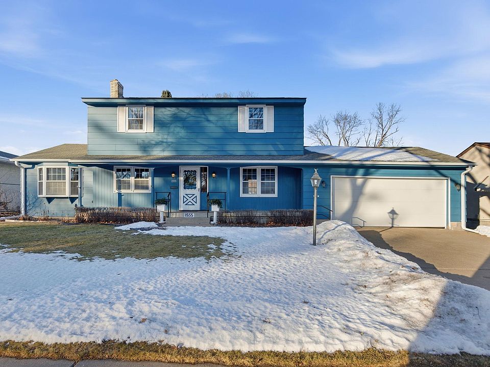 1st image of 1555 Cottage Ave E