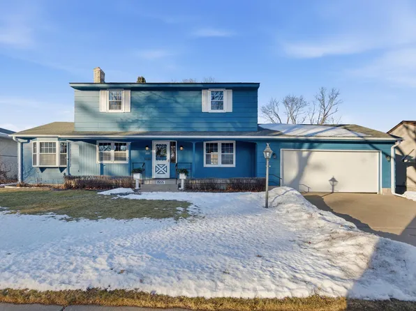 1555 Cottage Ave E, Saint Paul, MN 55106