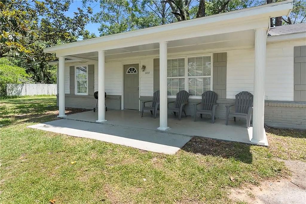 14231 S Wintzell Ave, Bayou La Batre, AL 36509 MLS 7294076 Zillow