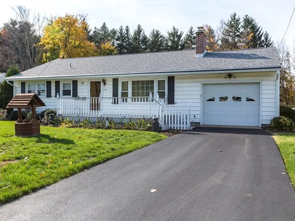 118 Eastview Dr, Horseheads, NY 14845