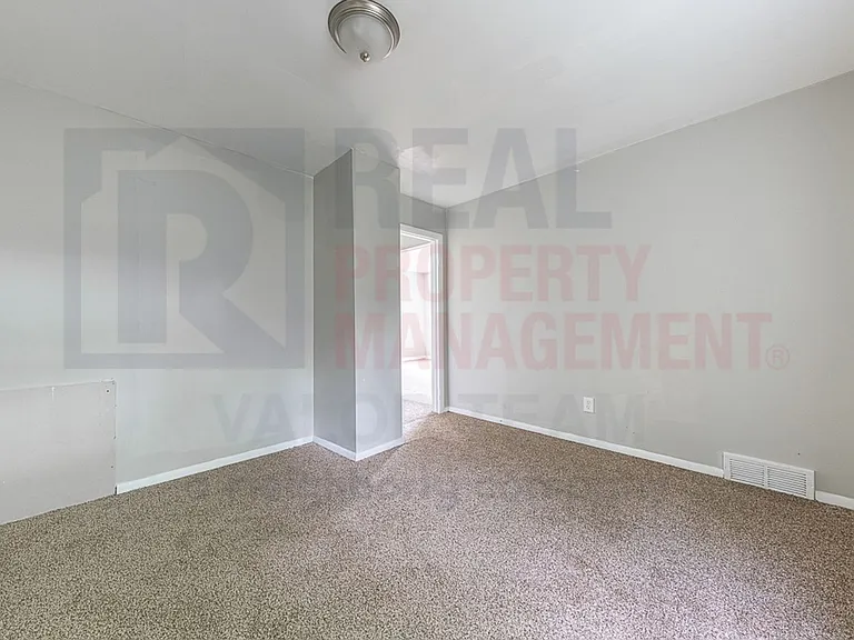 3060 Charles Carr Pl — Photo 6