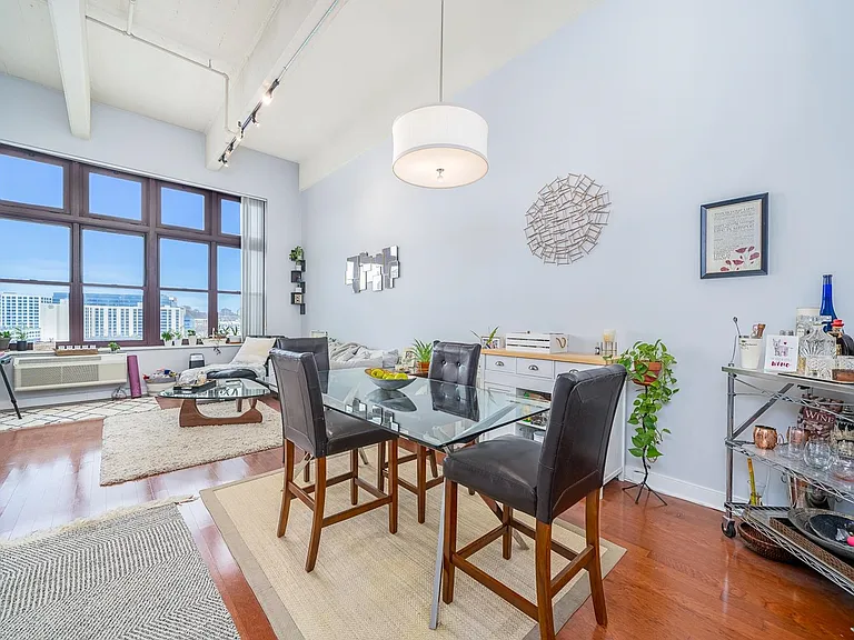 1500 Washington St #6P — Photo 9