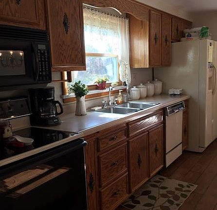 4th image of 1400 Mildred St