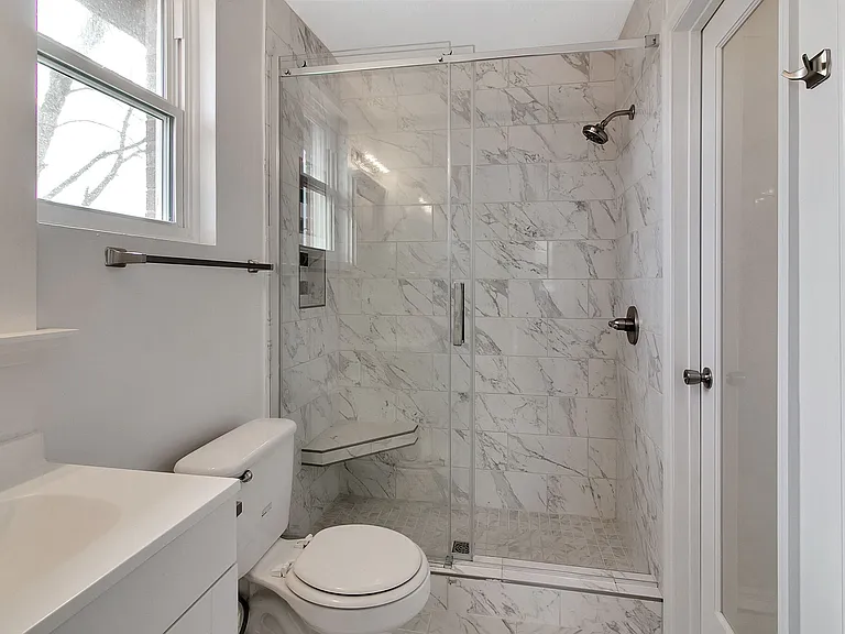 729 Welsey Dr — Photo 15