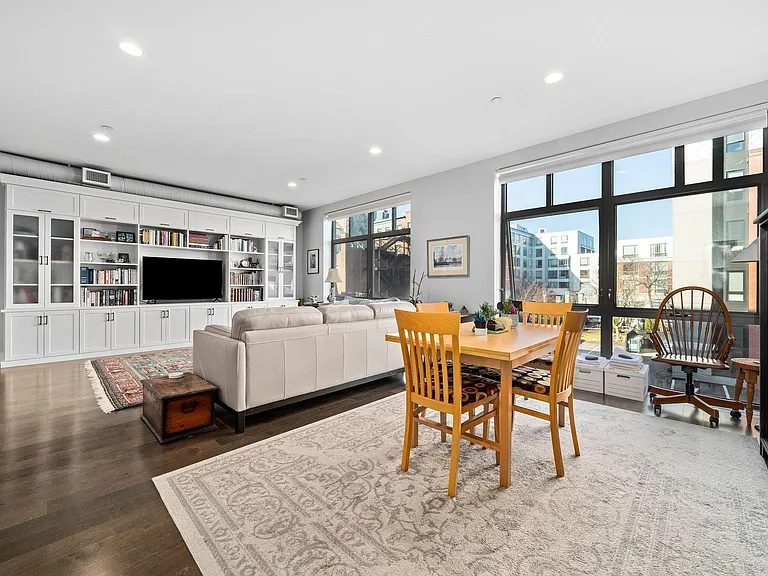 150 Dorchester Ave #314 — Photo 9