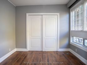 22 Centre St, Bradford West Gwillimbury, ON