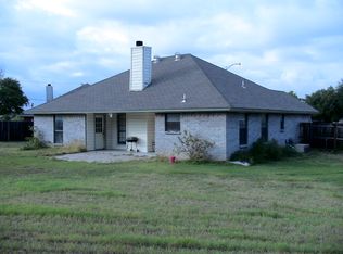 8 Reed Cir, Mansfield, TX 76063