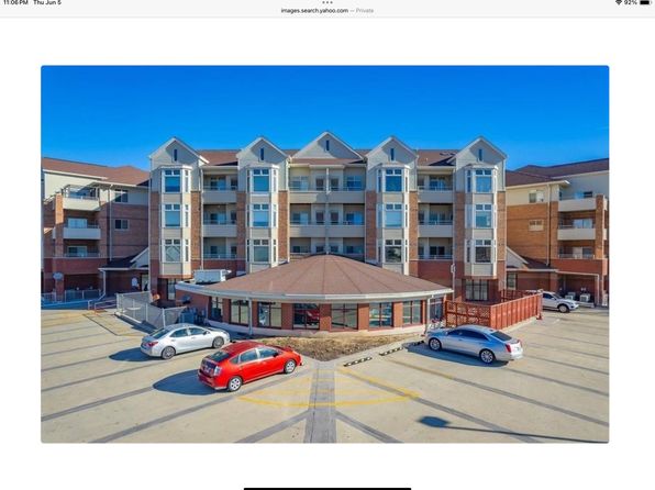 301 Harbour Town Dr APT 224