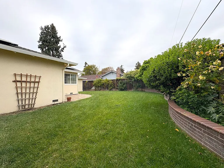 1205 Awalt Dr — Photo 45