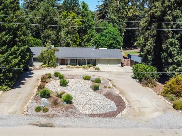 431 Wilderness Dr, Sanger, CA 93657