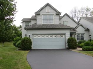 65 Walden Fields Dr, Delmar, NY 12054