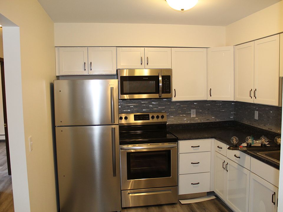 1st image of 1108 Oakcrest St #11332863