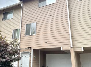 2160 Maplewood Dr S, Salem, OR 97306