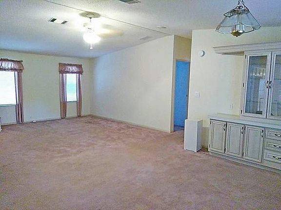 5th image of 500 Cinnamon Cir
