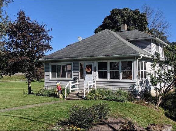 1st image of 794 Chenango St
