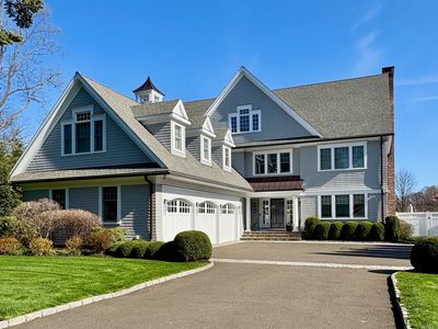 176 Middlesex Road, Darien, CT, 06820