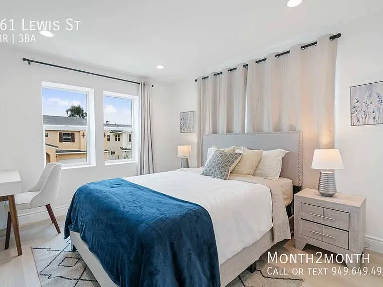 761 Lewis St — Photo 14