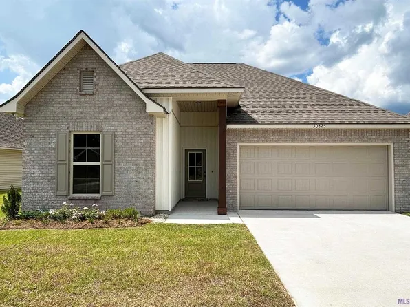 30825 Rowley Dr, Lacombe, LA 70445