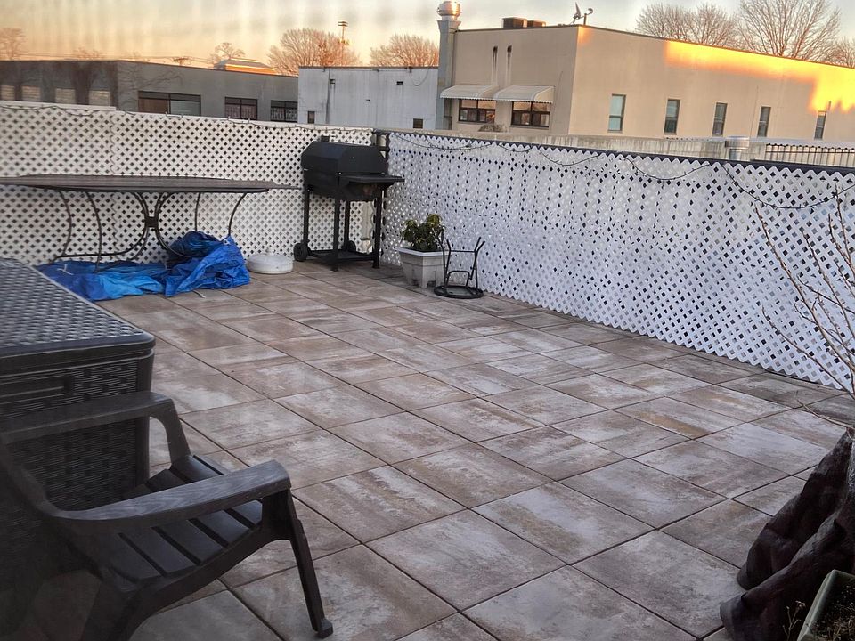 Large Outdoor Terrace