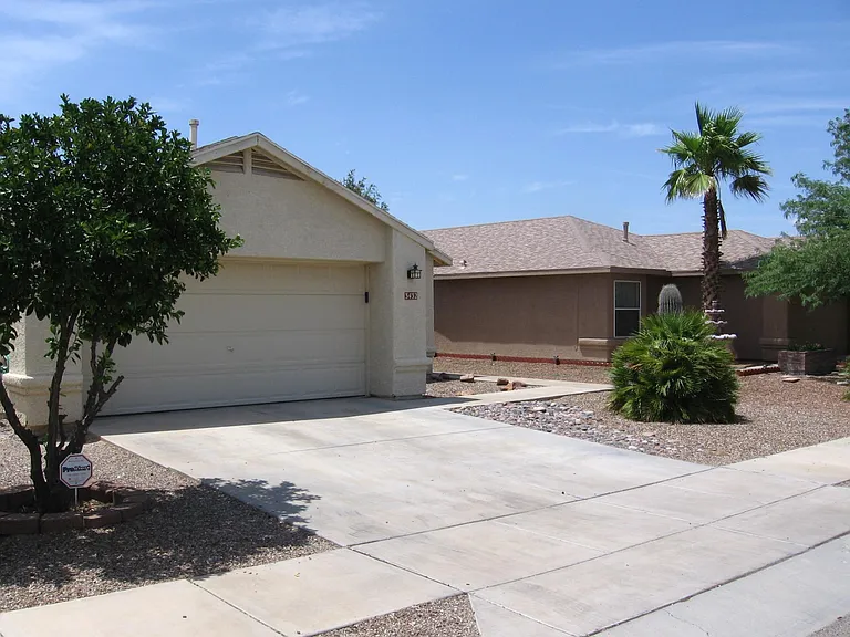 3432 S Crown Dancer Dr — Photo 2