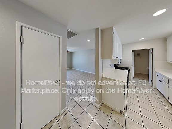 5th image of 3212 W Marshall Ave