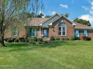 2400 Eastwood Cir, Crestwood, KY 40014
