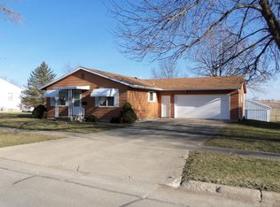 102 W Madison St, Toledo, IA 52342