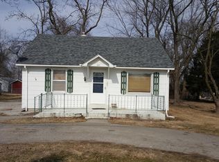 505 E Slater St, Marshall, MO 65340