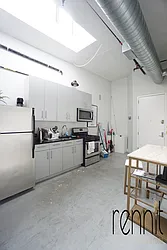 Rented by Rennit Inc.