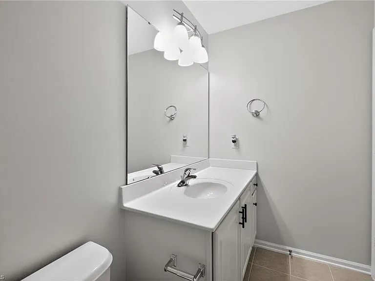 213 Nighthawk Pl — Photo 14