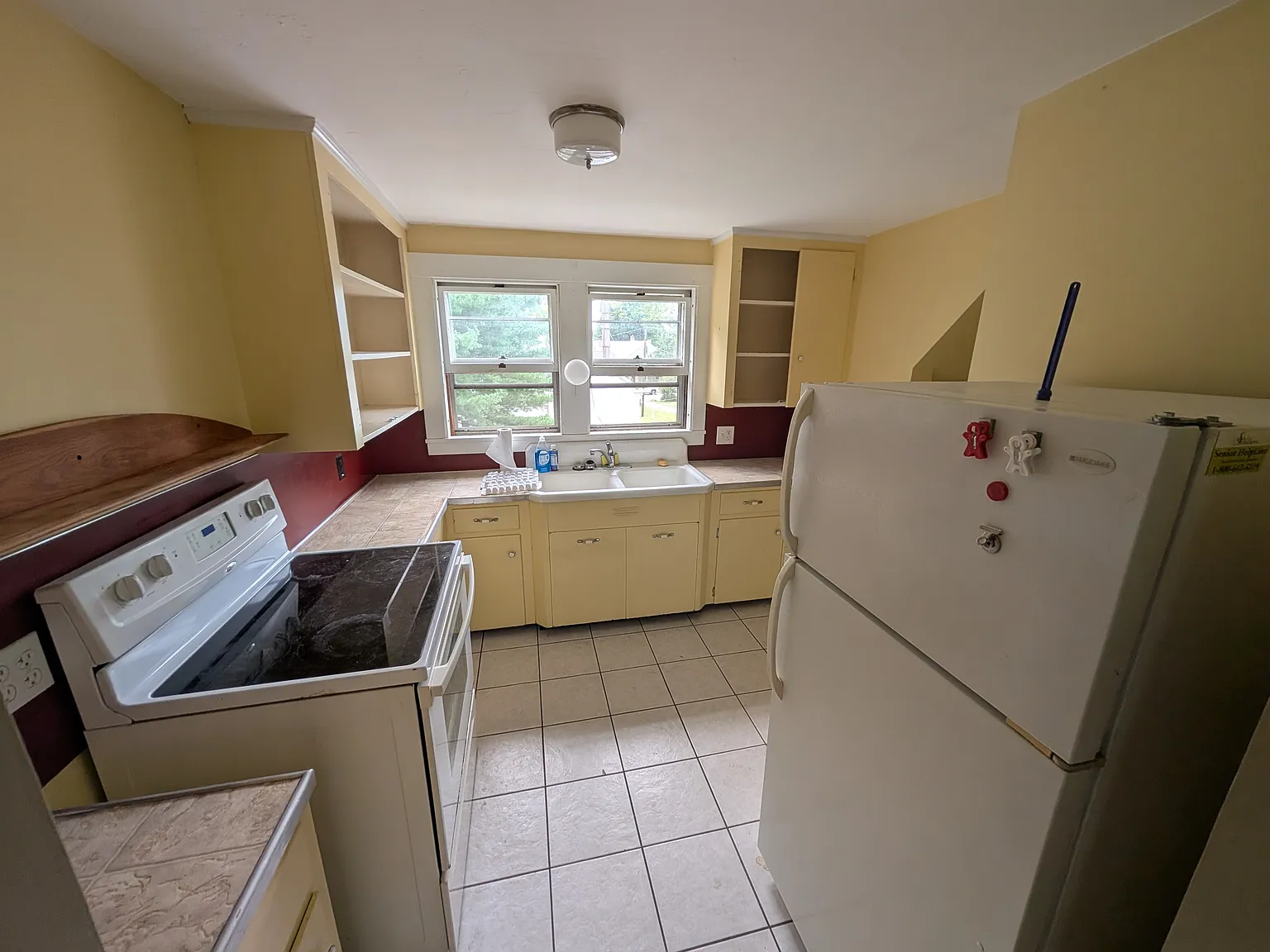 2 bed, 1073 sqft, $2,000 — Photo 2
