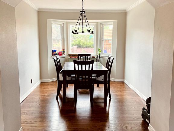 5th image of 9197 Estebury Cir
