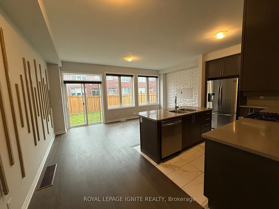 25 Sutcliffe Dr