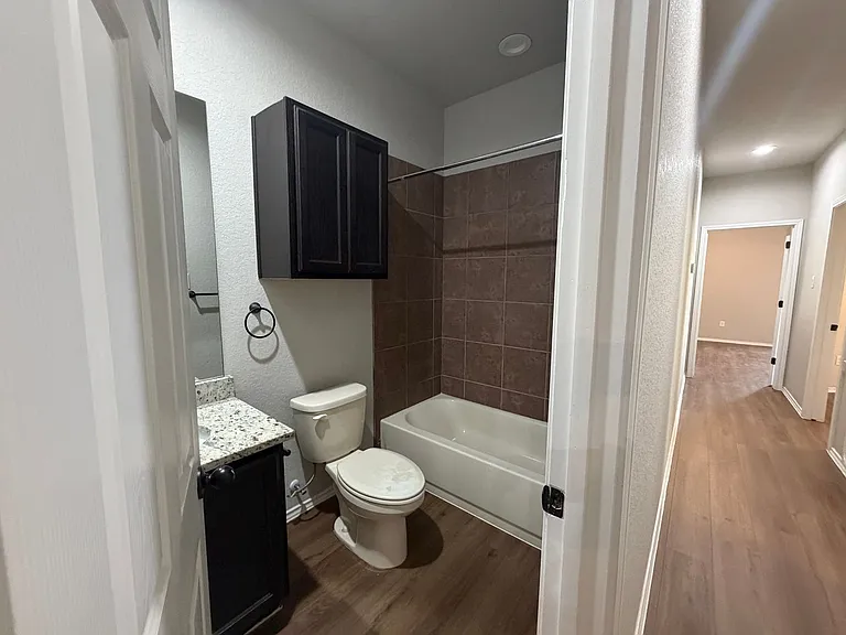 1129 Stanley Way — Photo 12