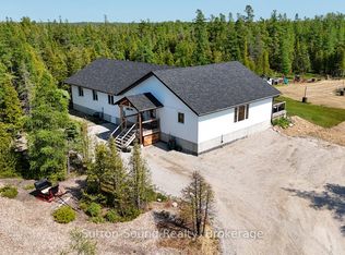 107 Whiskey Harbour Rd, Northern Bruce Peninsula, ON N0H2T0