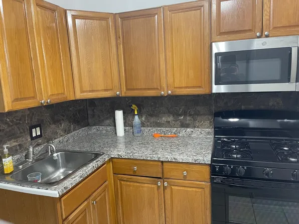 (undisclosed Address), Queens Village, NY 11427