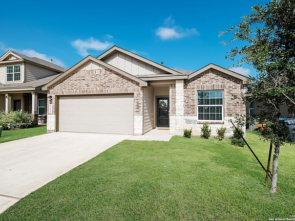 3rd image of 6211 BELINDA WAY