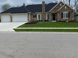 252 Elderwood Ct, Fort Wayne, IN