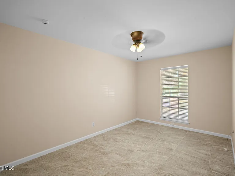 10337 Galahad Way — Photo 11