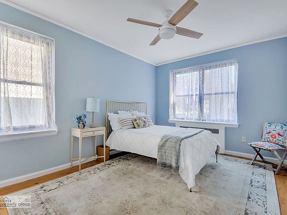 4th image of 251 Seaman Ave APT 6C