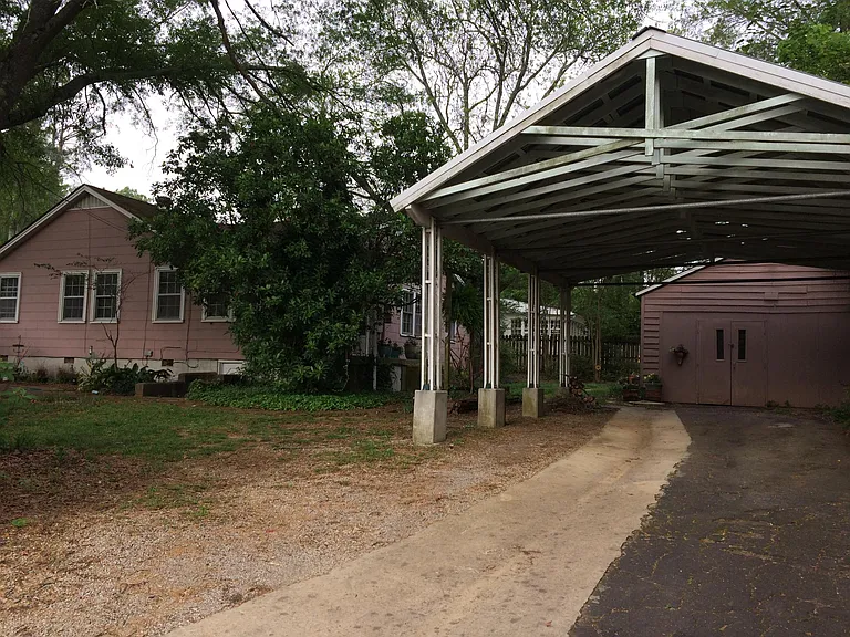 499 Broad St — Photo 2