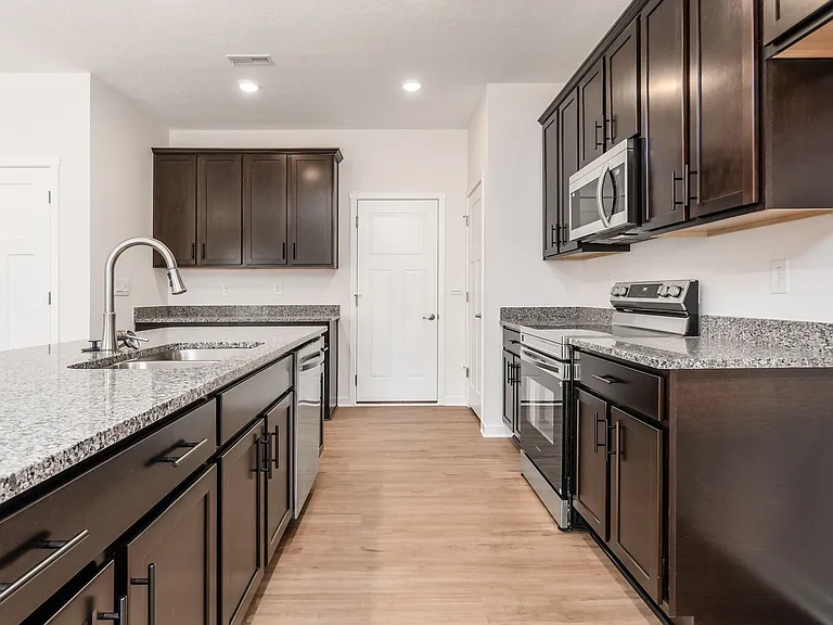 2787 Horsham Dr — Photo 19