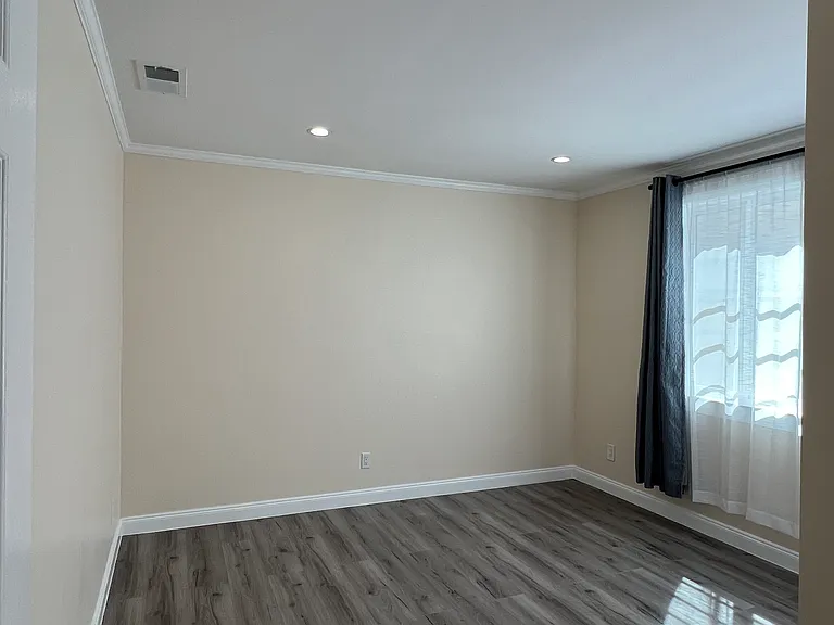 482 Walnut St #484 — Photo 7