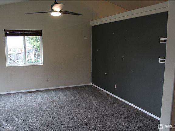 5th image of 2106 Inglewood Drive