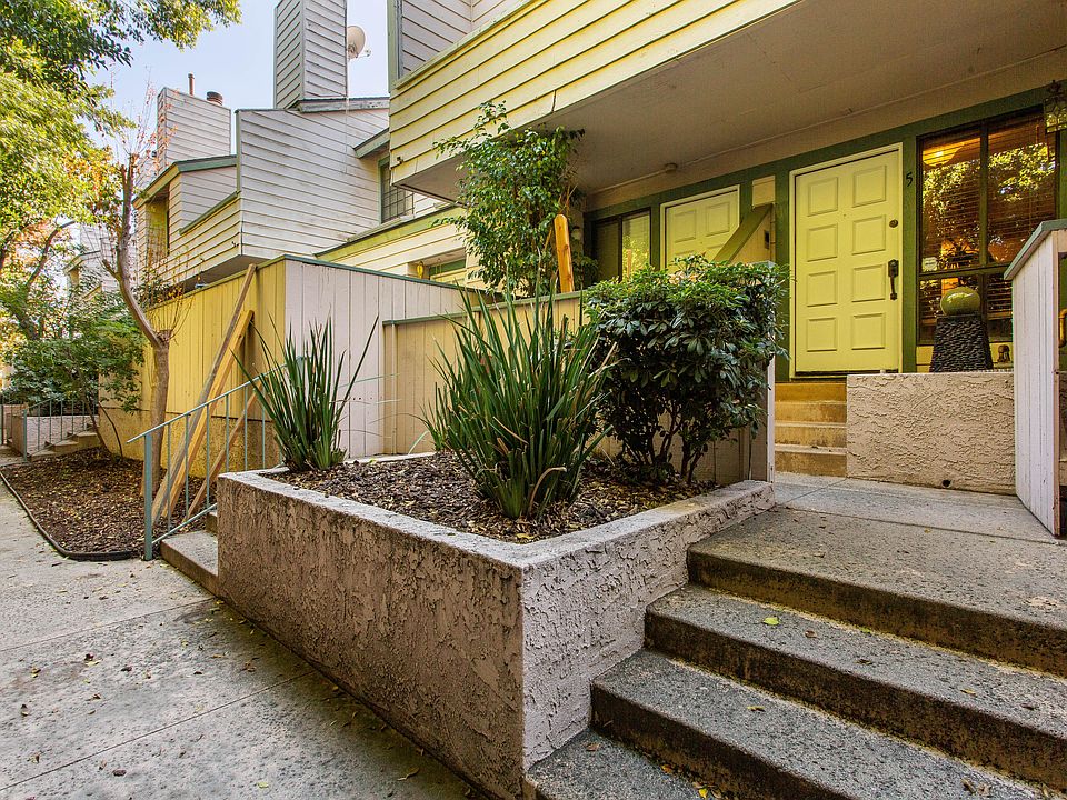 1st image of 7904 Topanga Canyon Blvd Unit 5
