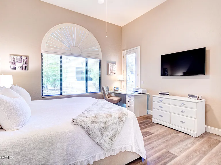 20802 Grayhawk Dr #1045 — Photo 16