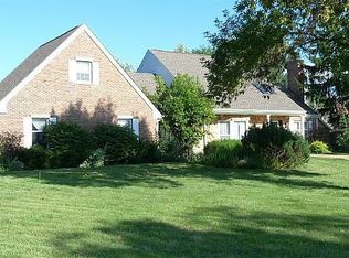 48 Mark Dr, Hawthorn Woods, IL