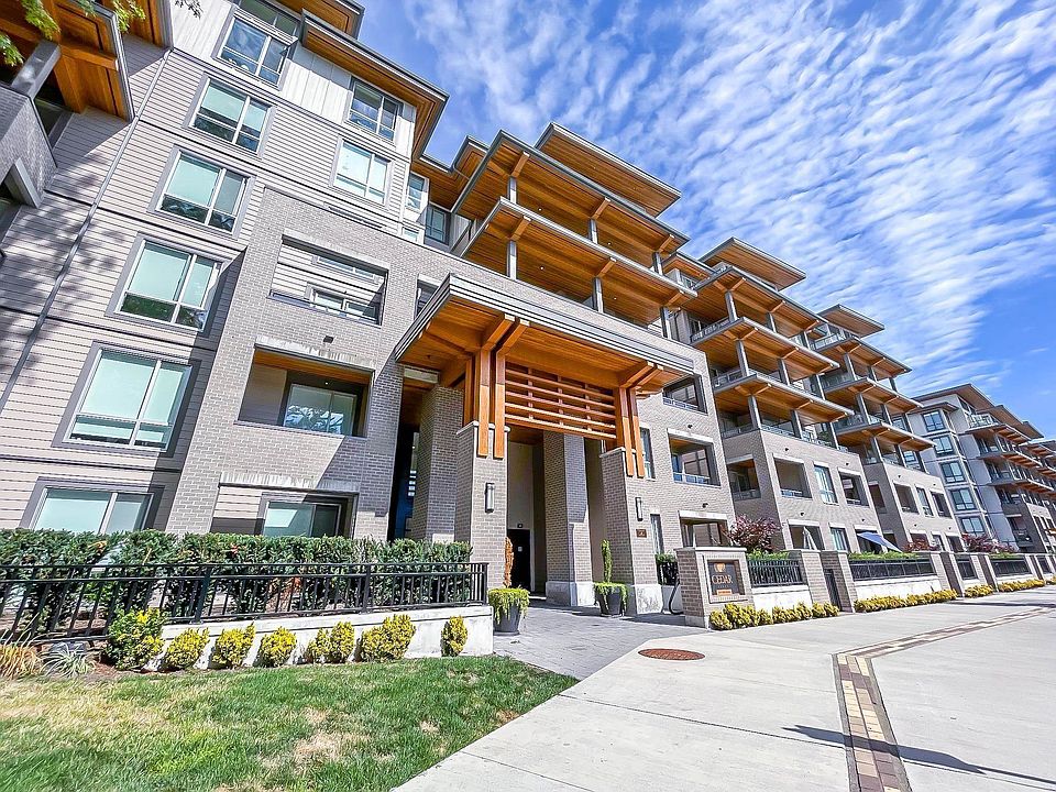 1st image of 7599 15th St #200