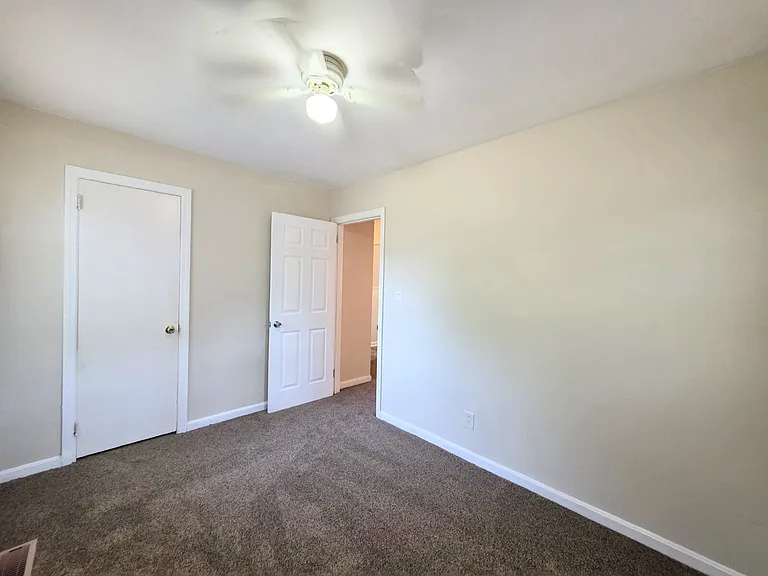 868 71st School Rd — Photo 9
